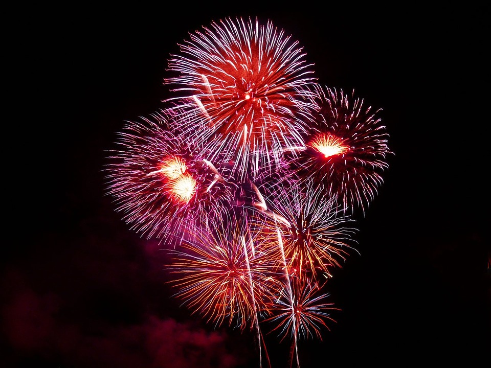 fireworks-1758_960_720.jpg